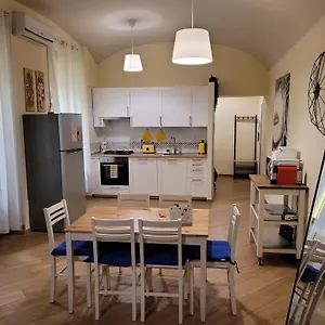 Apartment Vaticano 50 Steps From Museum, Rome